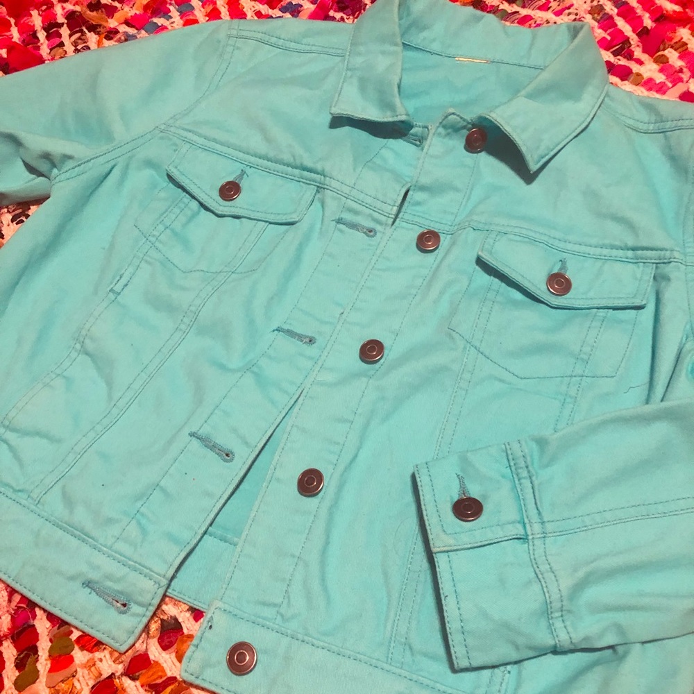 Medium (?) Jean style jacket light turquoise